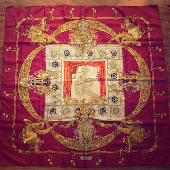 Hermès vintage scarf from 1980’s - Picture 1 of 7